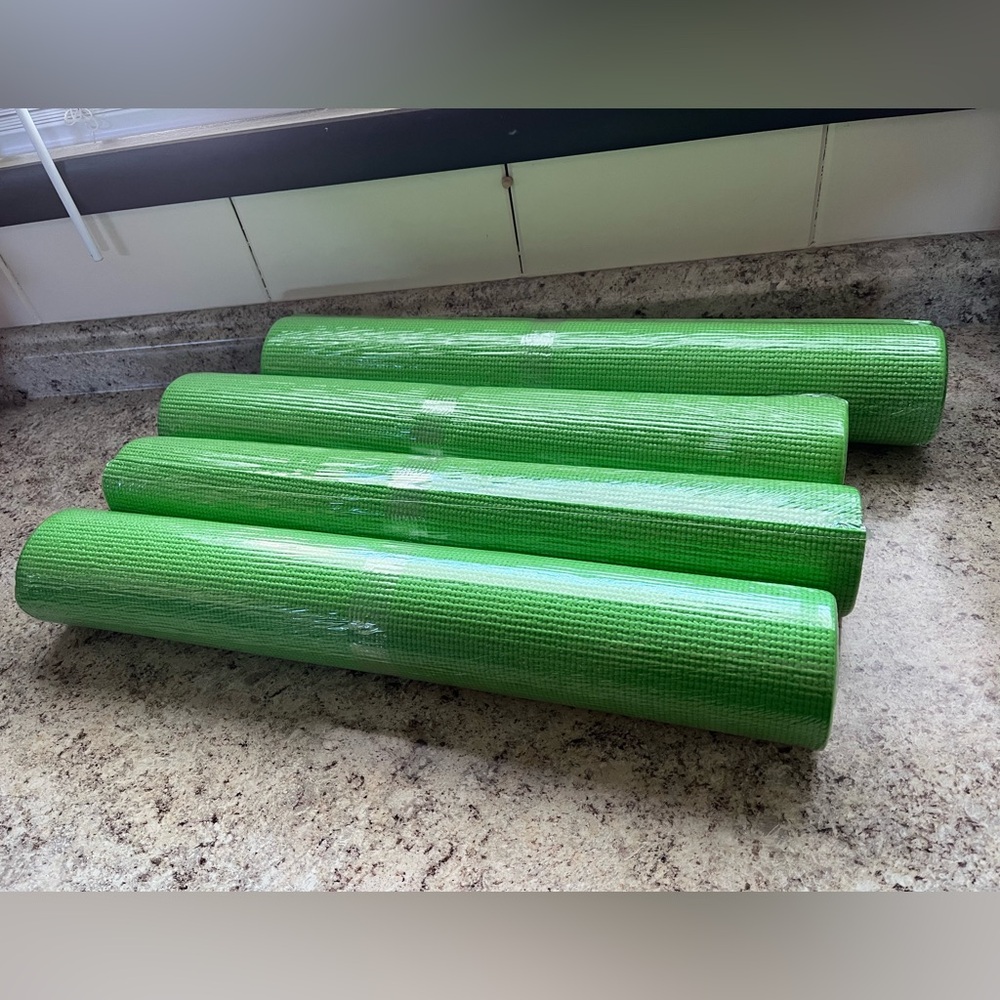 ONE Green Yoga Mat